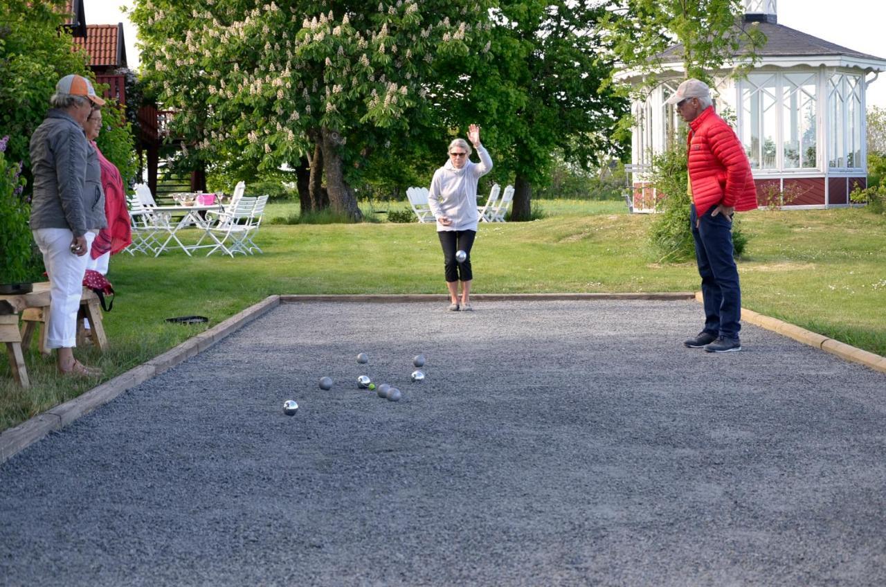 Torsborgs Gard Panzió Simrishamn Kültér fotó